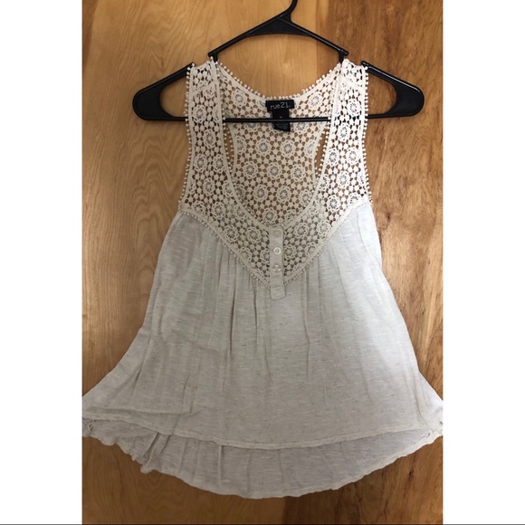 Rue21 tank top - Picture 1 of 3